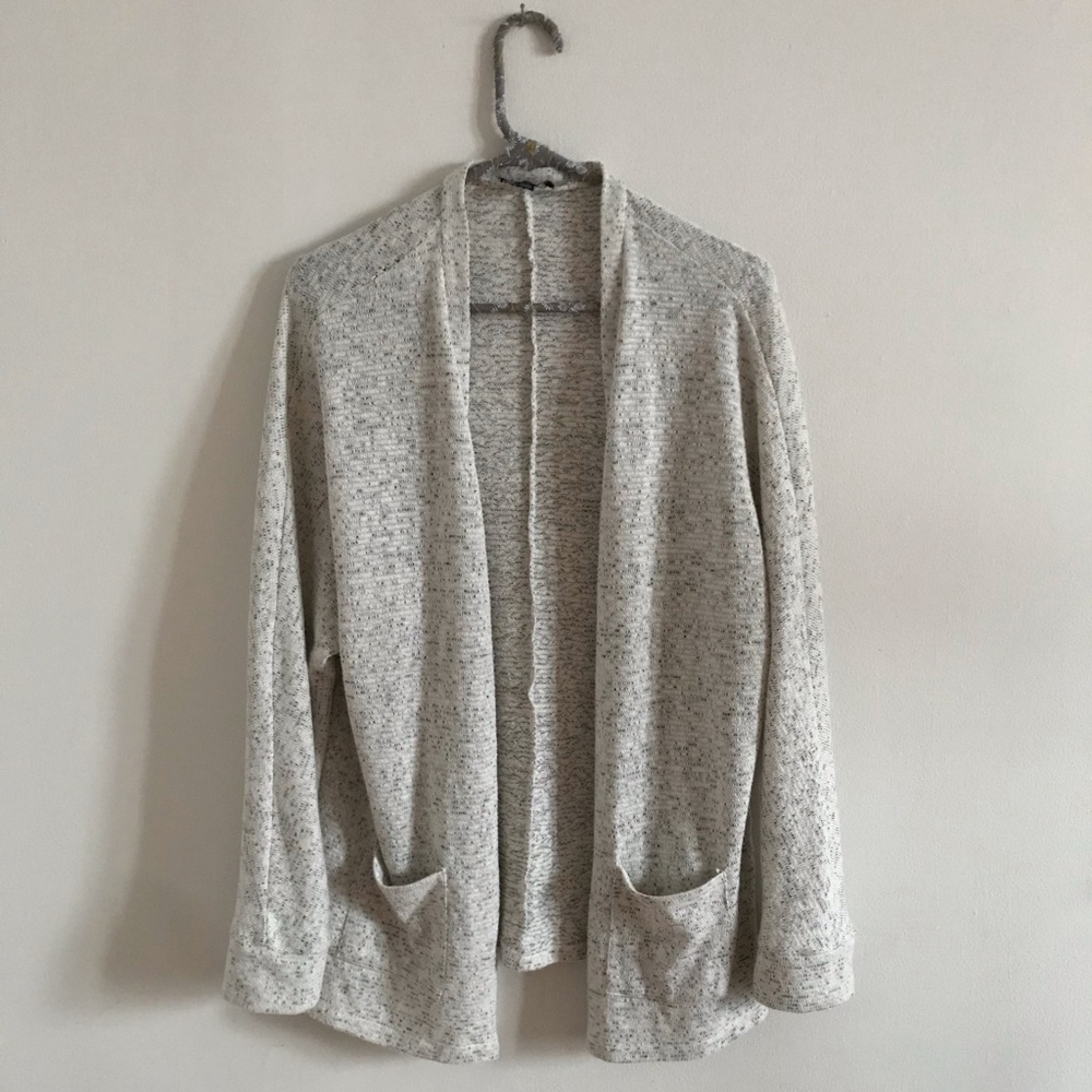 🎸AEO Cardigan